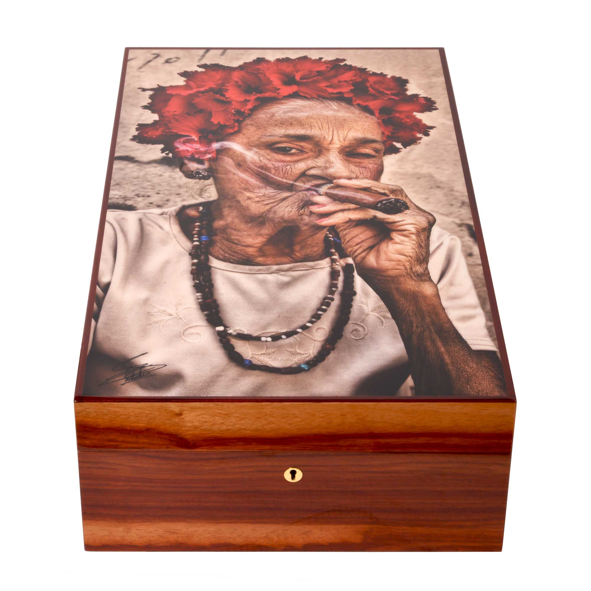 "Smoking Lady" - Elva - by Rehahn - 250 cigars