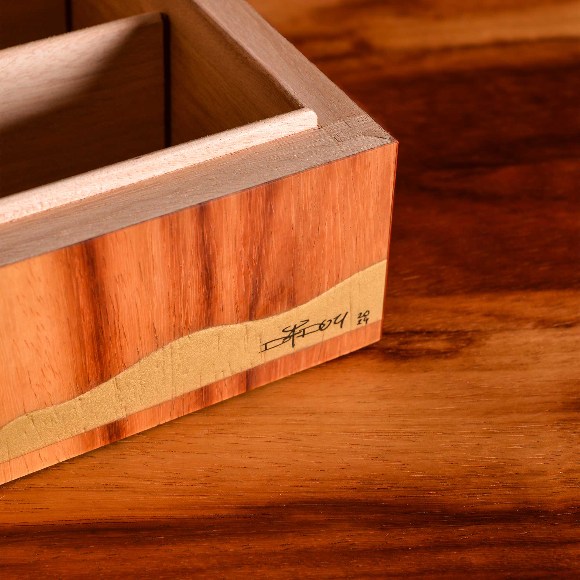 “Ember After Light” Cigar Box by Artist “Dadou” Sandy Perruzza – 75 Cigars