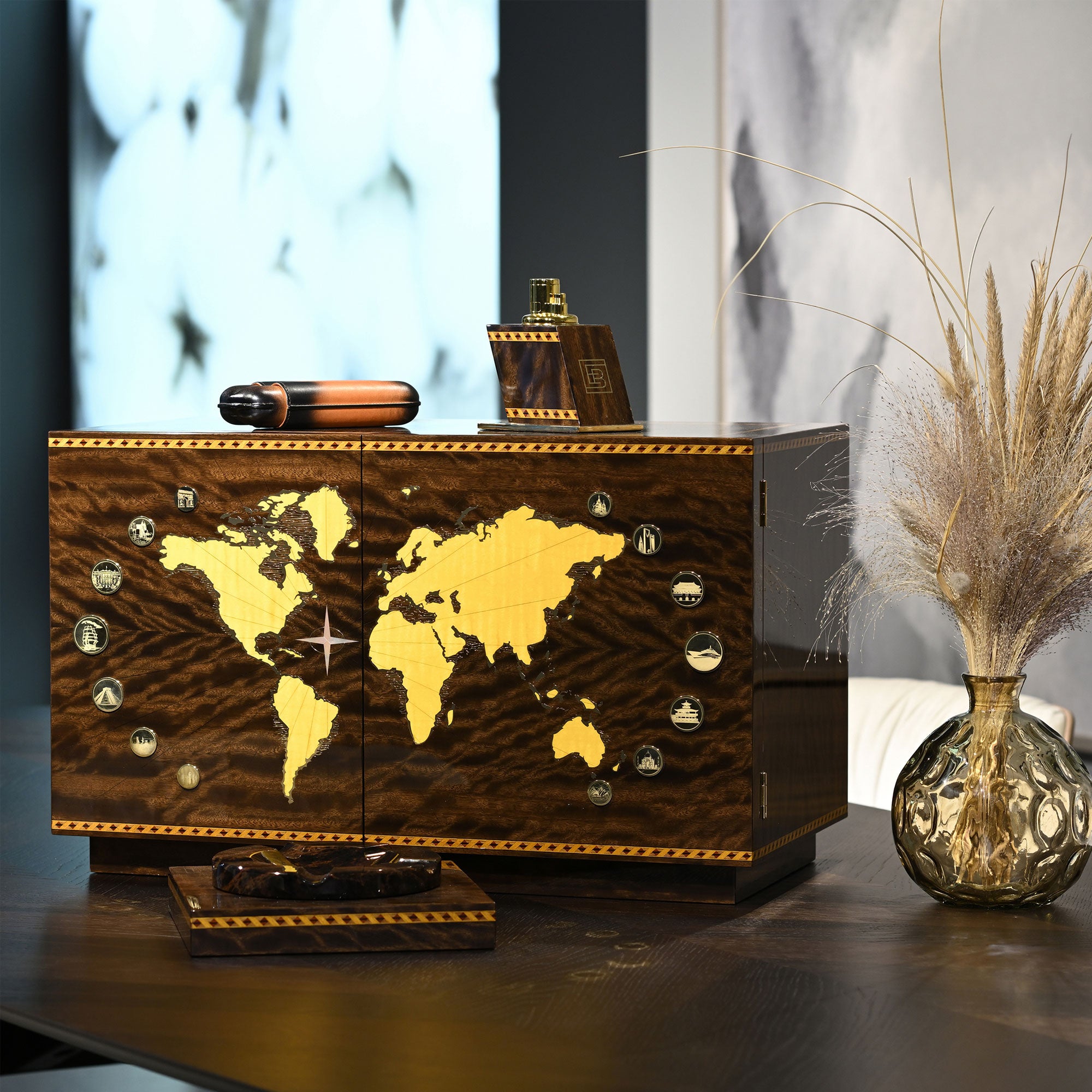 "45th anniversary Elie Bleu" - Cabinet 350 cigars