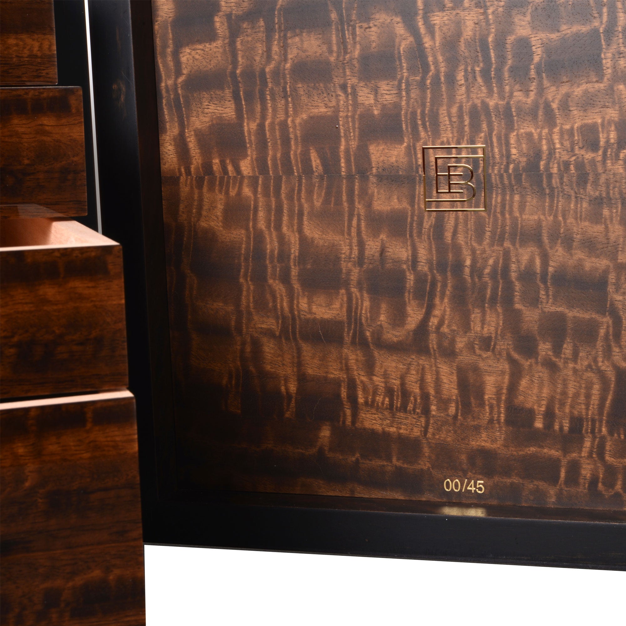 "45th anniversary Elie Bleu" - Cabinet 350 cigars