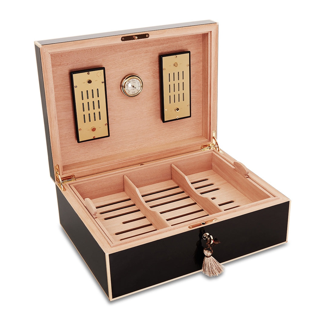 "Pirate" - 75, 110 & 200 Cigares - Elie Bleu