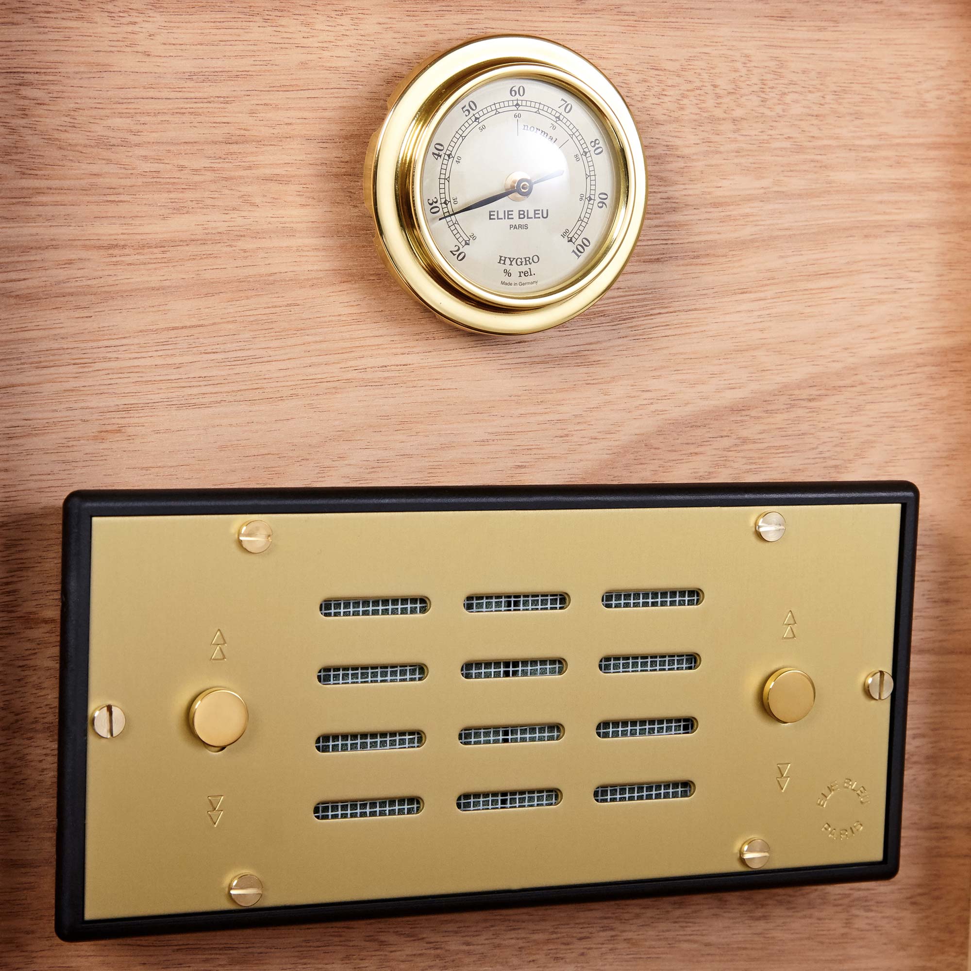 "Ebène Royal" - 110 Cigares - Elie Bleu