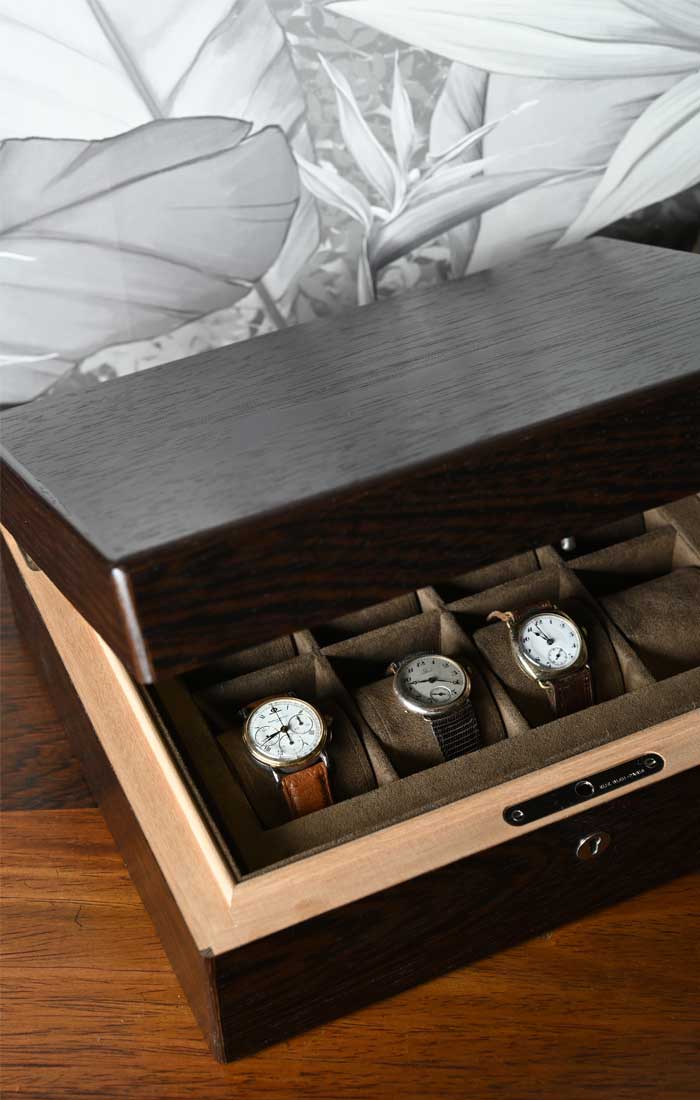 Sheathed Watch Boxes