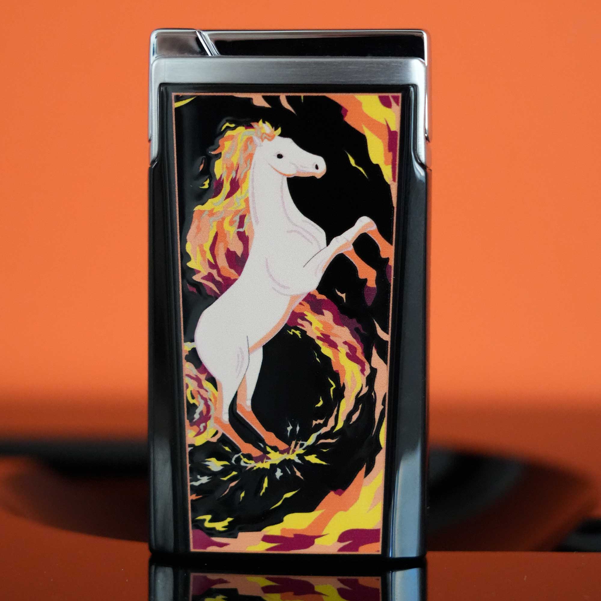"J15" - Briquet cigare "Cheval de Feu" en laque