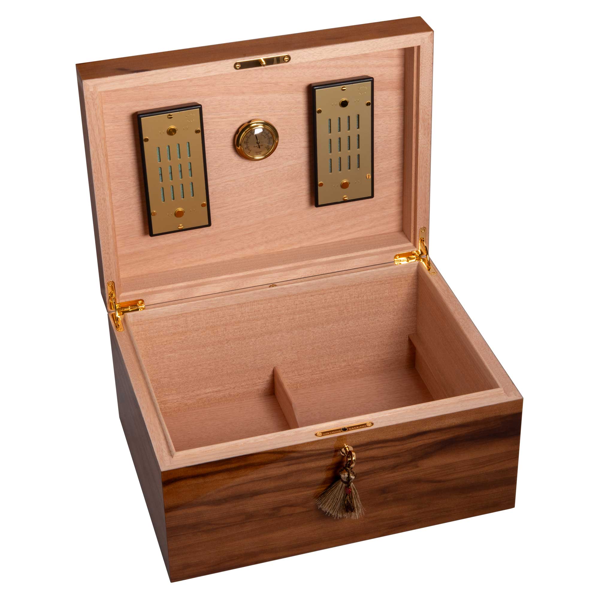 “Native American” Cigar Humidor Box – 300 Cigars