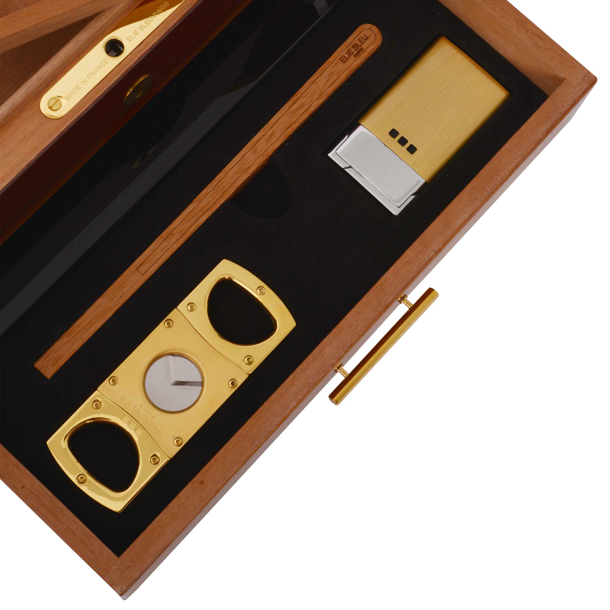 "Padouk" - 6 Cigars and Accessories