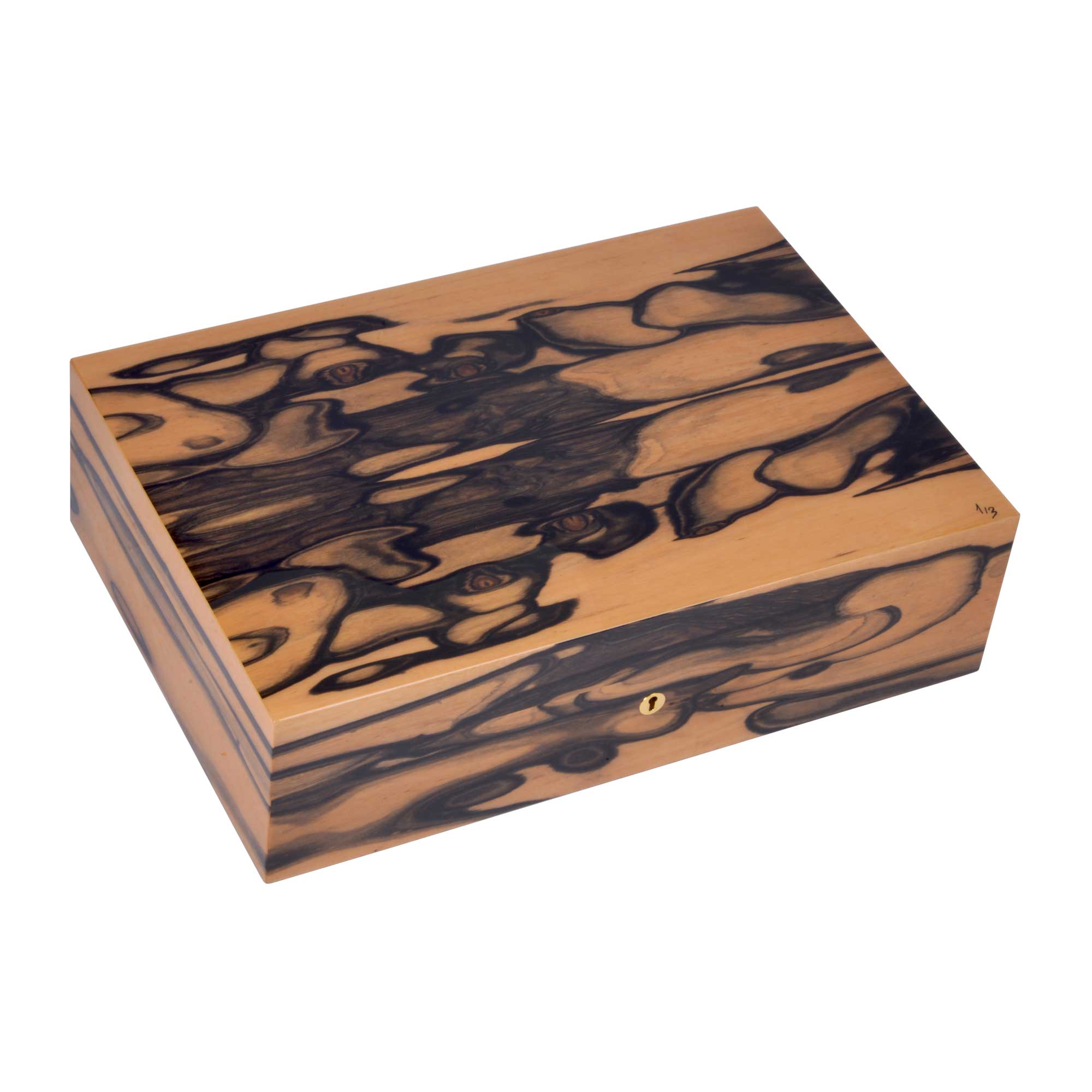 "Royal Ebony" - 110 Cigars